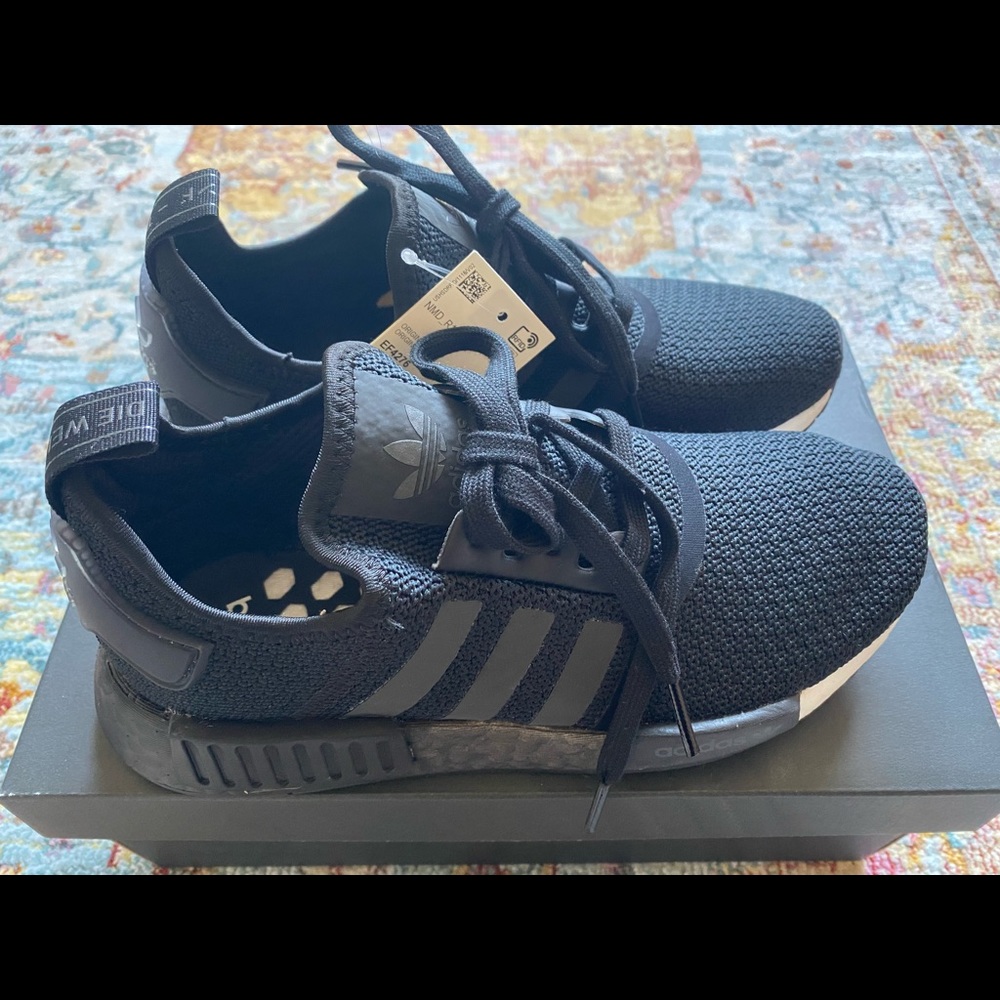BRAND NEW Adidas NMD_R1 Sneakers